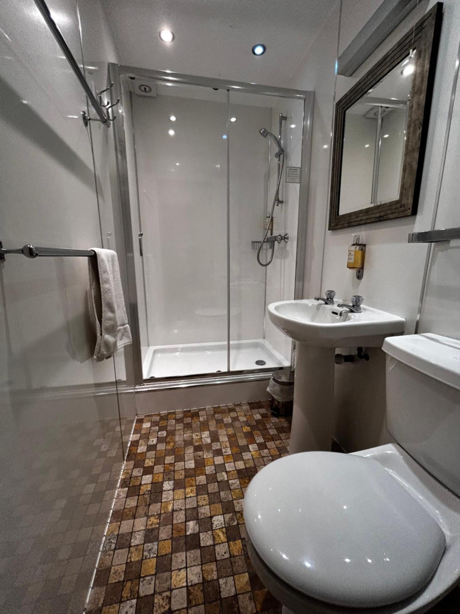Kearton Guest House Thwaite Екстериор снимка