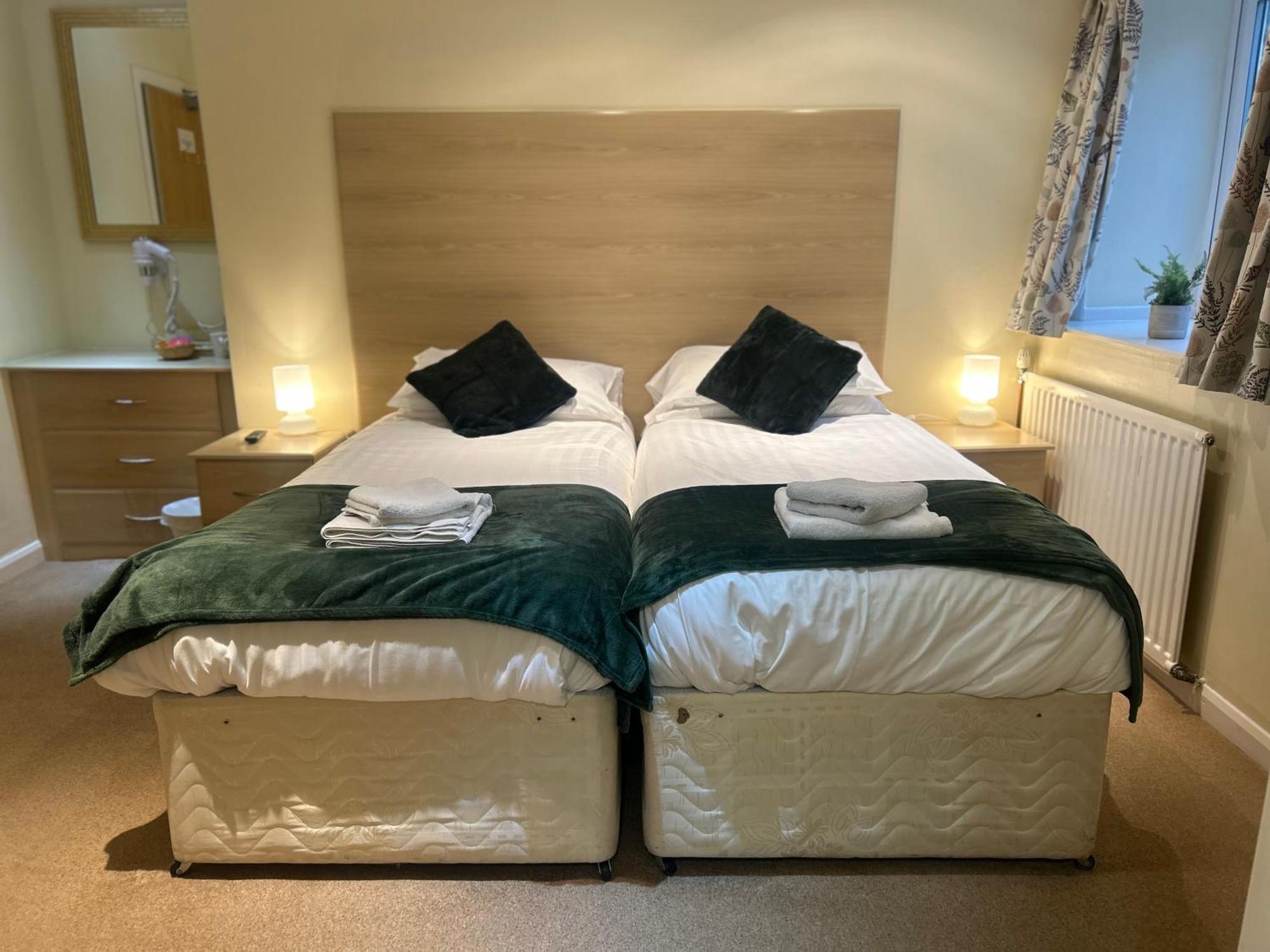 Kearton Guest House Thwaite Екстериор снимка