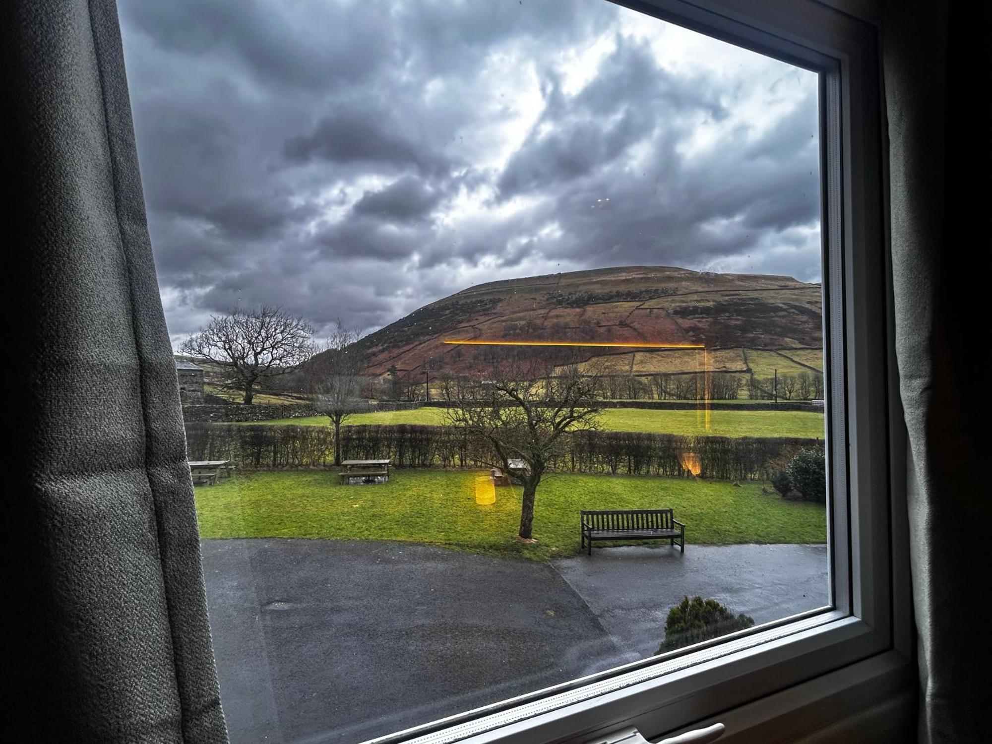 Kearton Guest House Thwaite Екстериор снимка