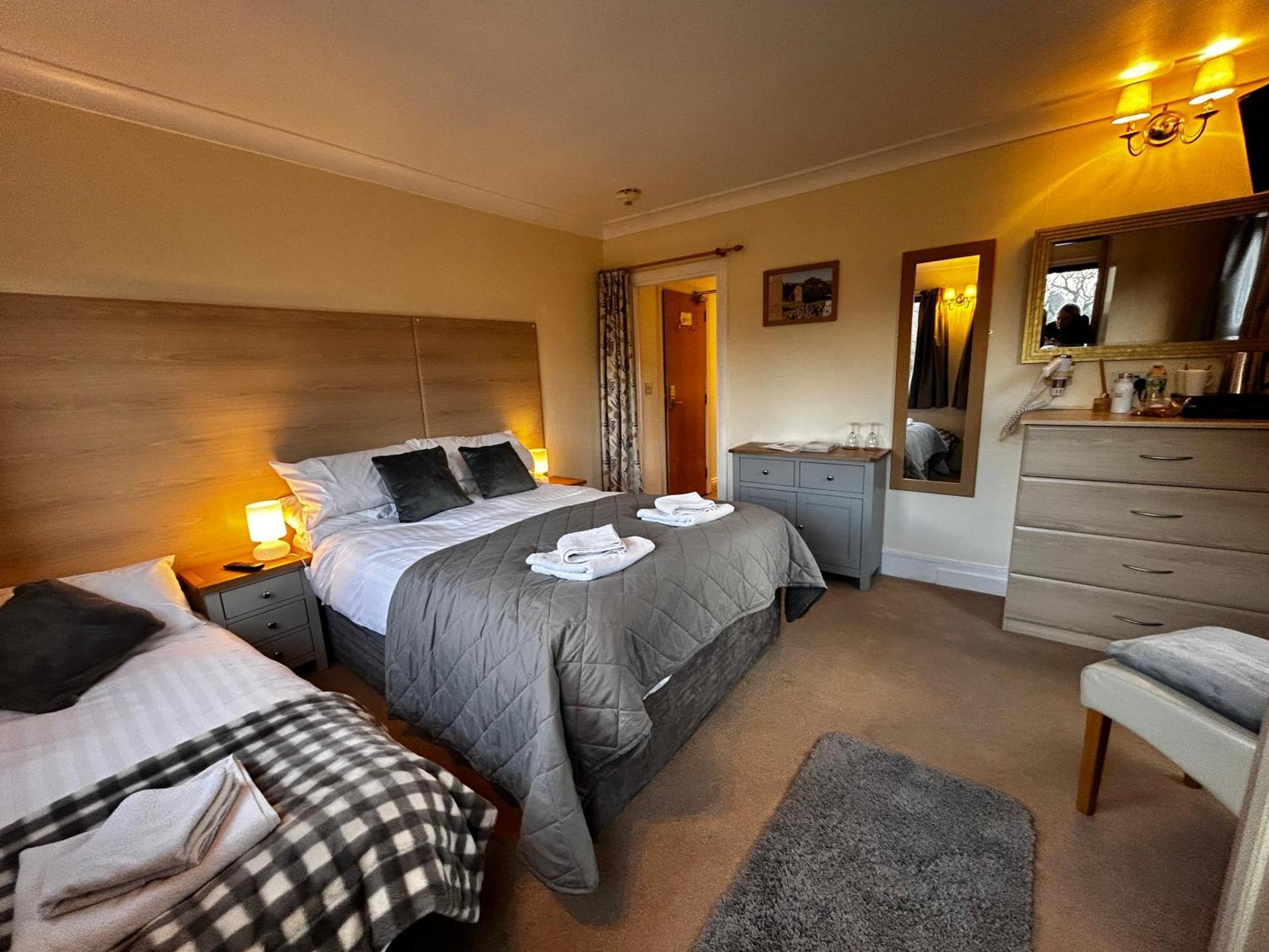 Kearton Guest House Thwaite Екстериор снимка